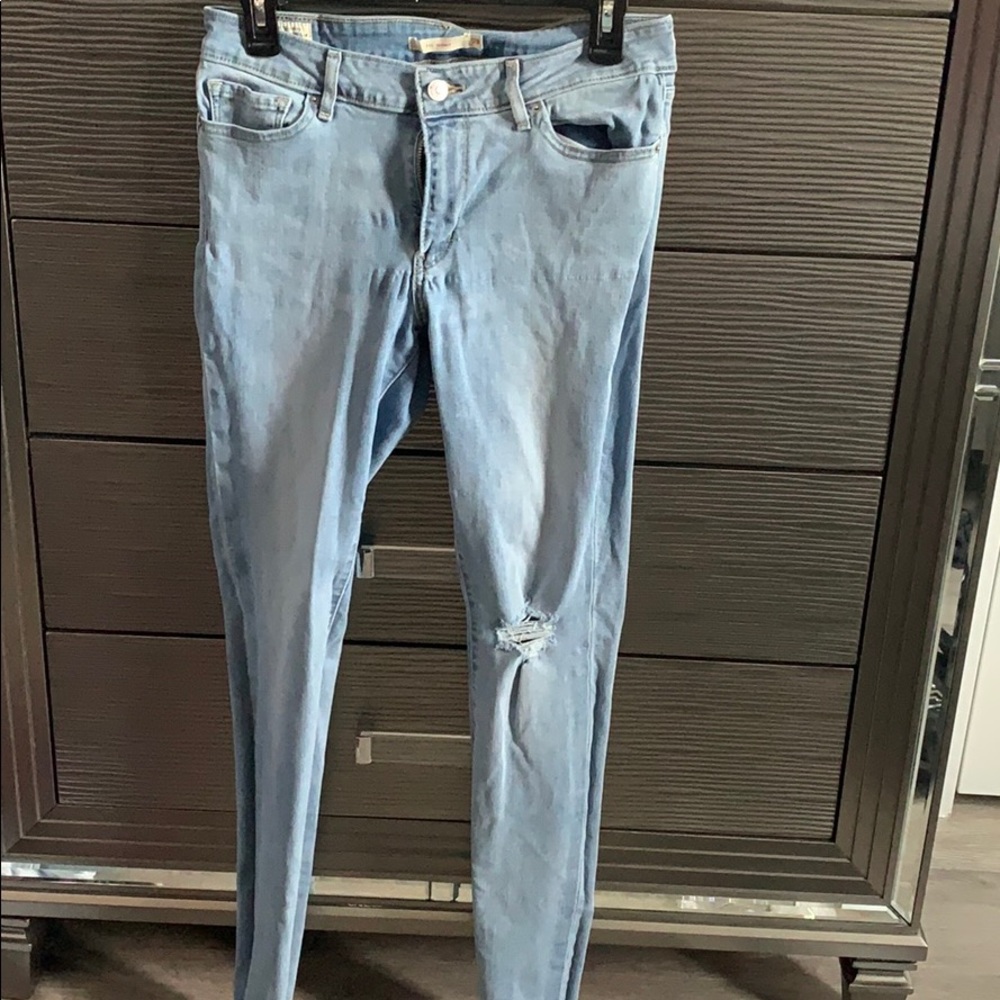 Levis jeans